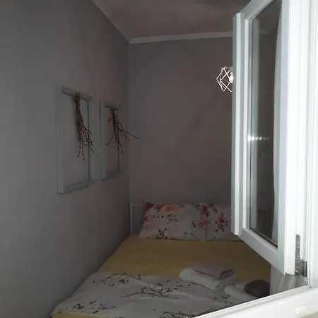 Apartment Xronis 1